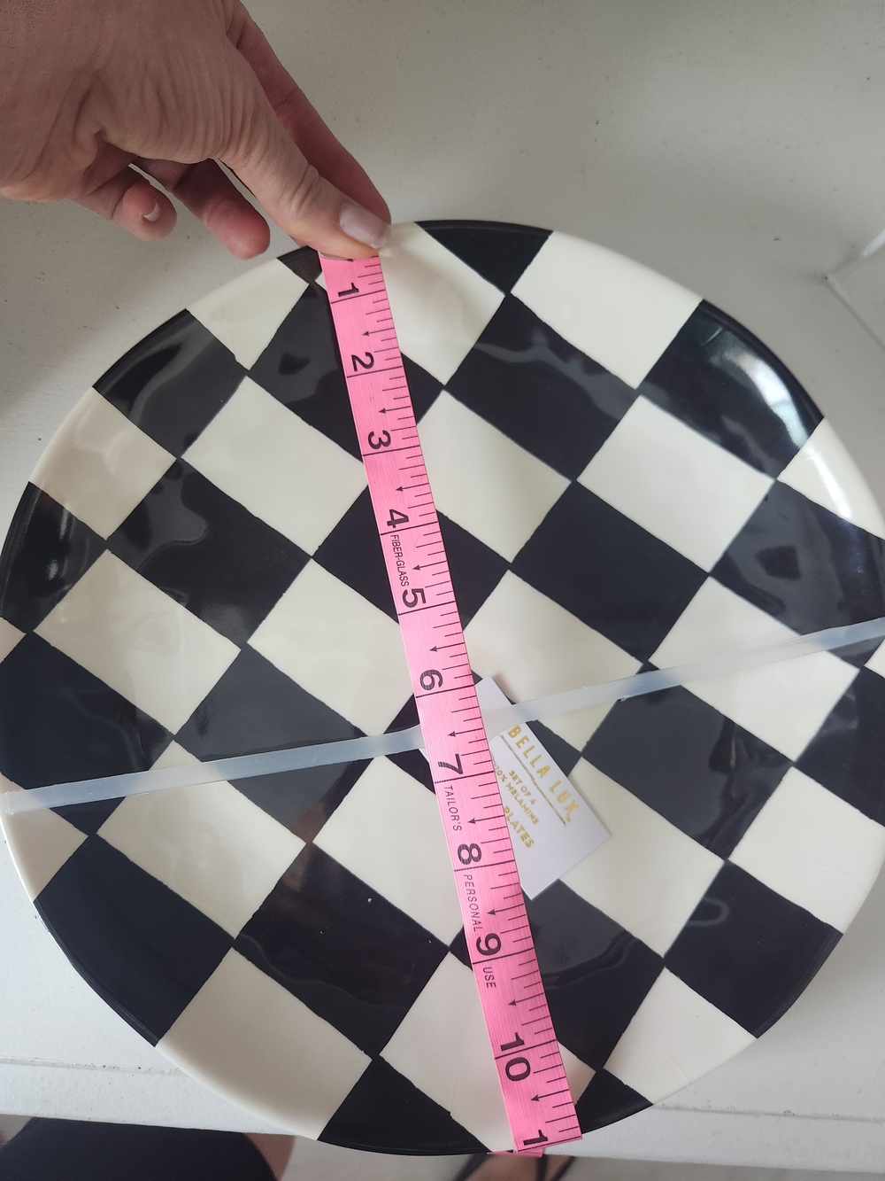 Bella Luxx Black & White Check Melamine Dinner Plates - Set of 4 11 Inches - Picture 3 of 6